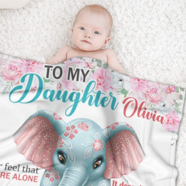 My Little Girl, Never Feel That You Are Alone - Family Blanket - Christmas Gift For Daughter From Mom - xoqan